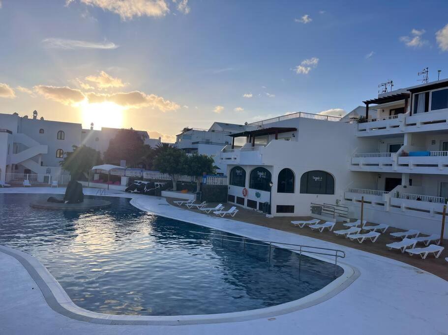 Apt 360º Panoramic View 科斯塔特吉塞 外观 照片