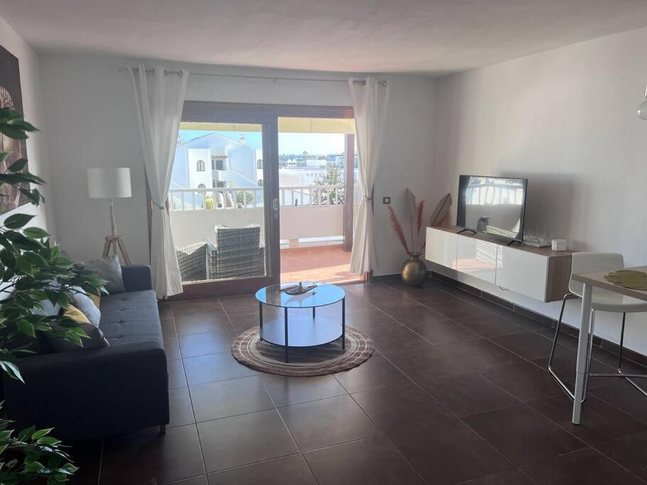 Apt 360º Panoramic View 科斯塔特吉塞 外观 照片