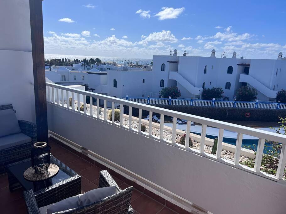 Apt 360º Panoramic View 科斯塔特吉塞 外观 照片