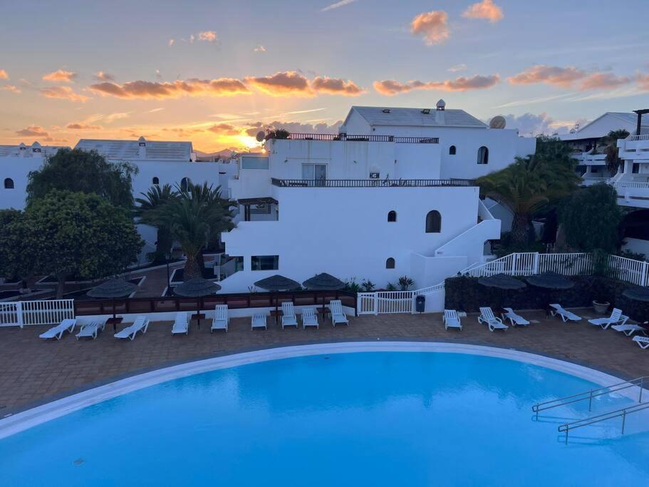 Apt 360º Panoramic View 科斯塔特吉塞 外观 照片